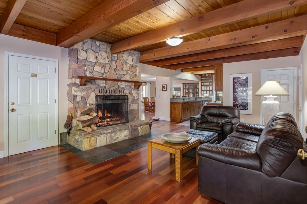 Fully Operational 4-Room Established Bed & Breakfast: 1221 Highway 41, Fish Camp, CA 93623